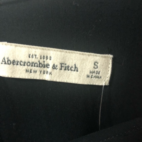 💸⬇️PRICE DROP💸Abercrombie Long Sleeves Romper - Picture 4 of 6